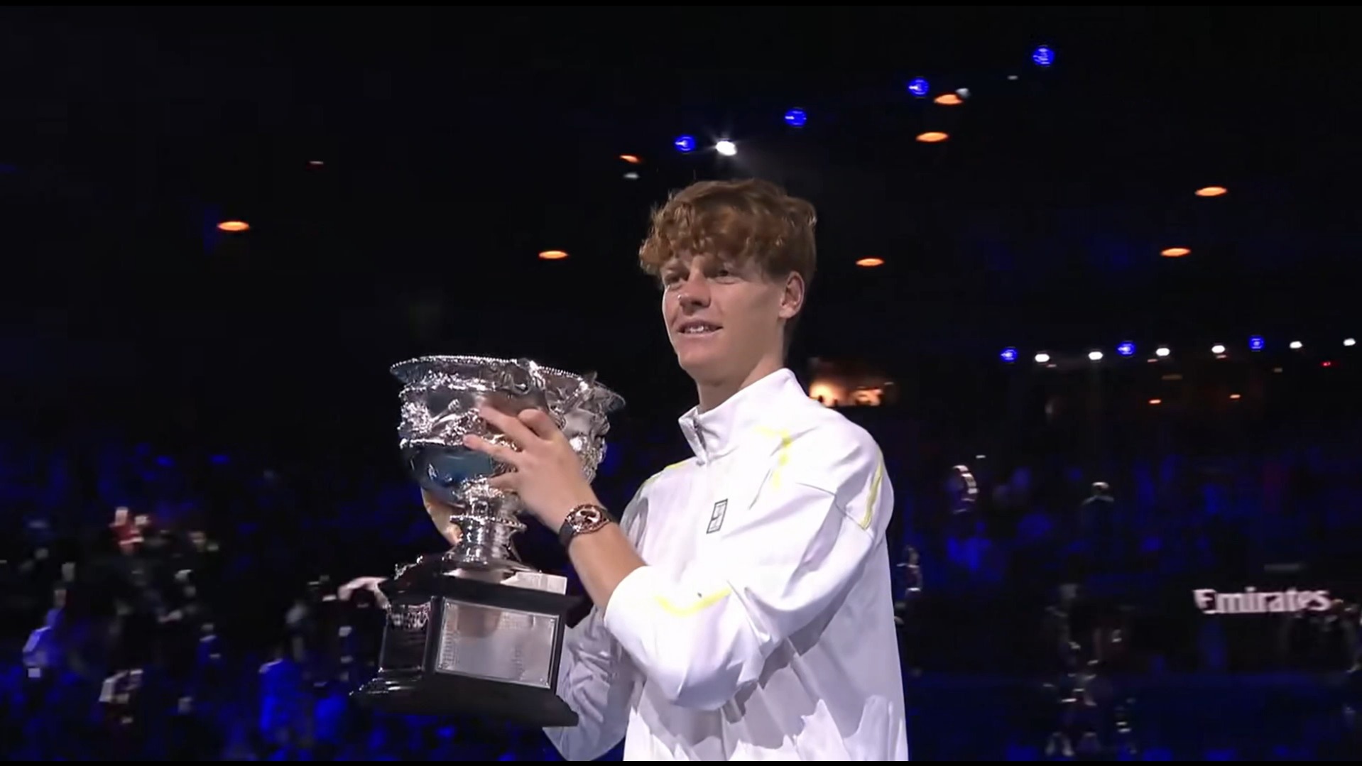 开云APP-澳网完胜美网，辛纳统治全场